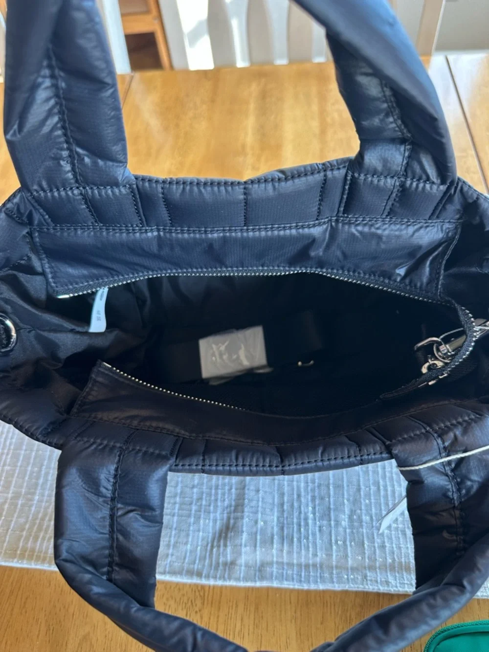 Lululemon Quilted Grid Small Tote - Black - Picture 2 of 3